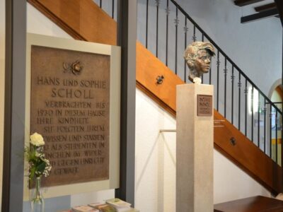 Führung auf dem Hans-und-Sophie-Scholl-Pfad in Forchtenberg