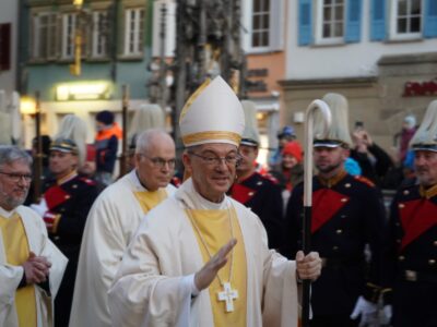 Bischofsweihe und Fest der Begegnung